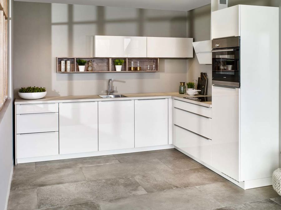 Witte moderne hoekkeuken van ons merk DBselect